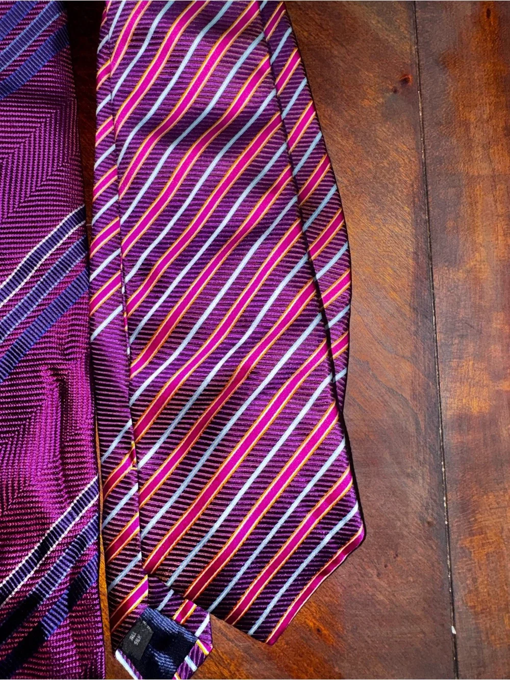 Vtg Holland & Sherry London 1836 all silk purple ties. 3.5” widest point.